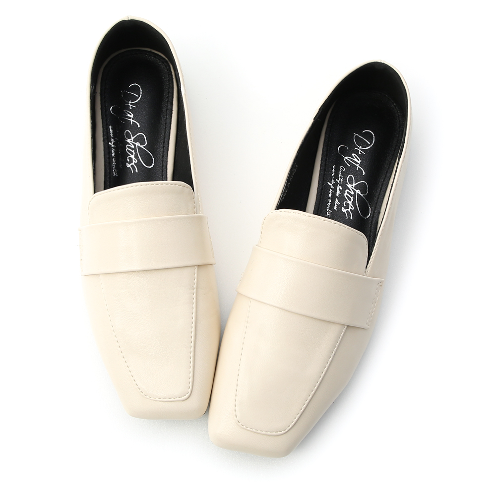 独创设计.斜方头低跟乐福鞋