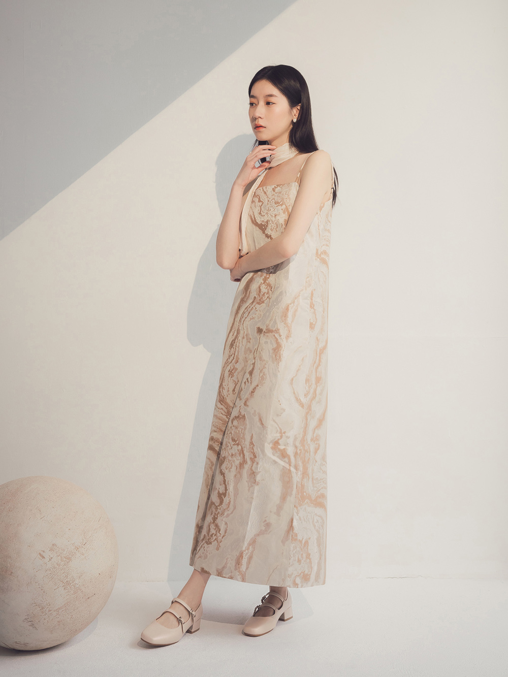 珍妮旋風．4D氣墊雙帶低跟瑪莉珍鞋 香草米