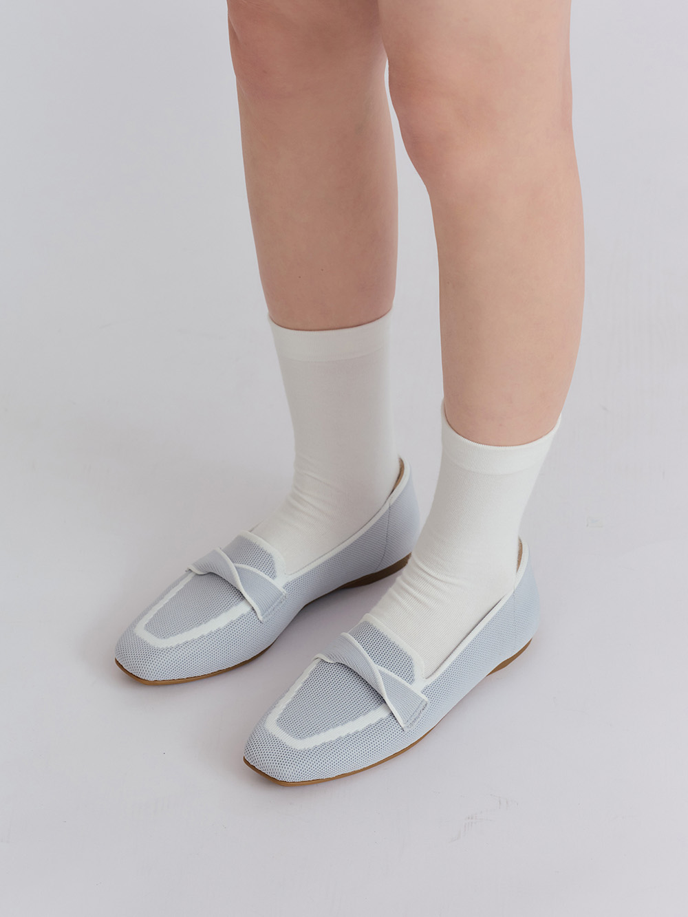 【3D零感雲織鞋】雙色拼接扭結方頭樂福鞋 象牙灰