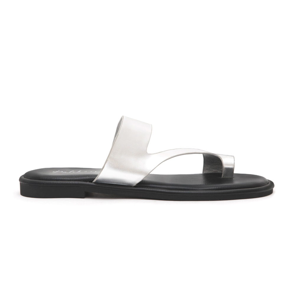 Diagonal Strap Soft Toe Loop Sandals Silver