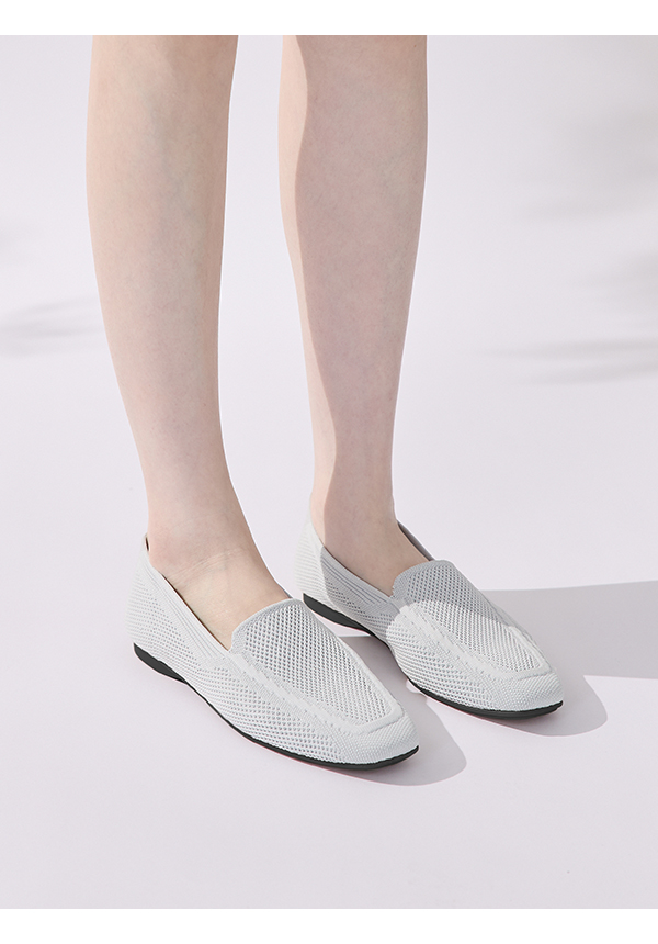 【3D零感雲織鞋】素面方頭樂福鞋 象牙灰
