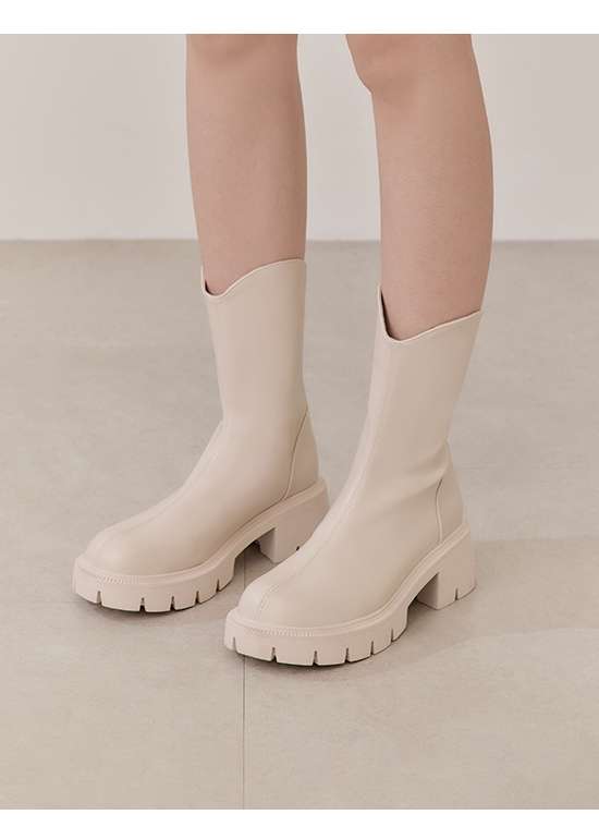 V-Cut Plain Mid-Heel Slimming Boots Vanilla