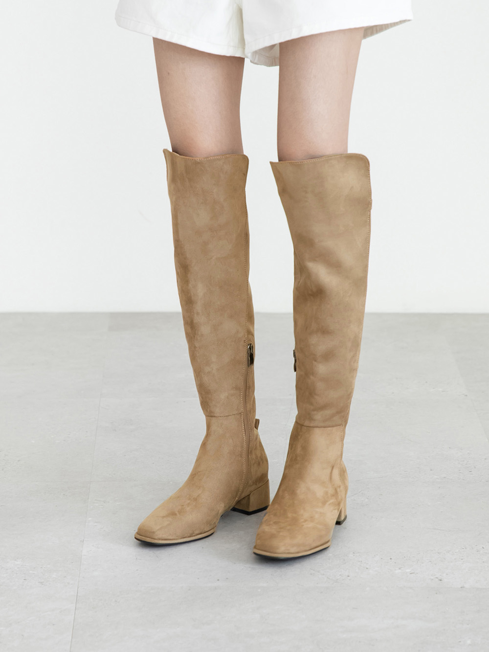 百變主題顯瘦拼接膝上長靴 卡其色