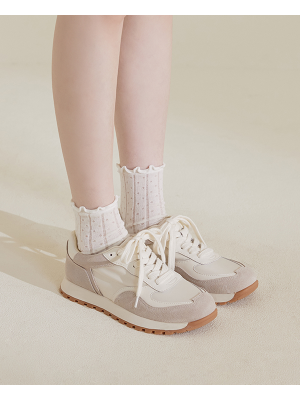 Leather-Spliced Casual Sneakers Beige