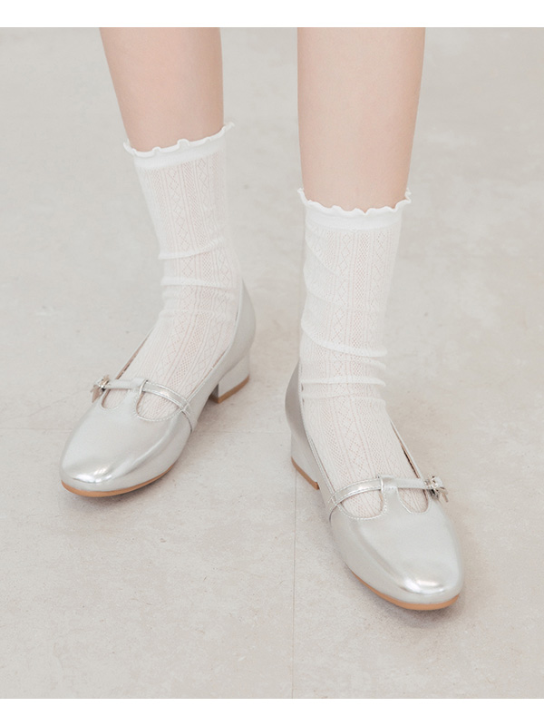 Round-Toe T-Strap Mary Jane Shoes Silver