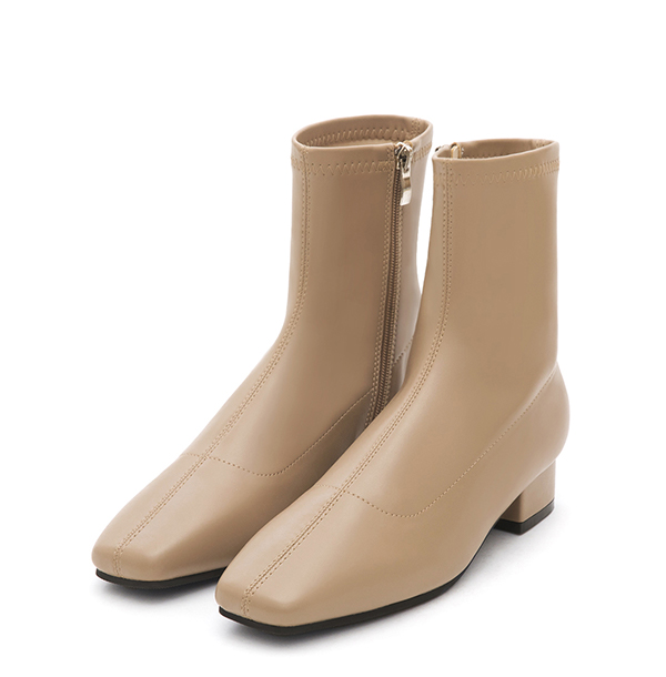 Stradivarius Seam Front Square-Toe Low-Heel Slim Boots Beige