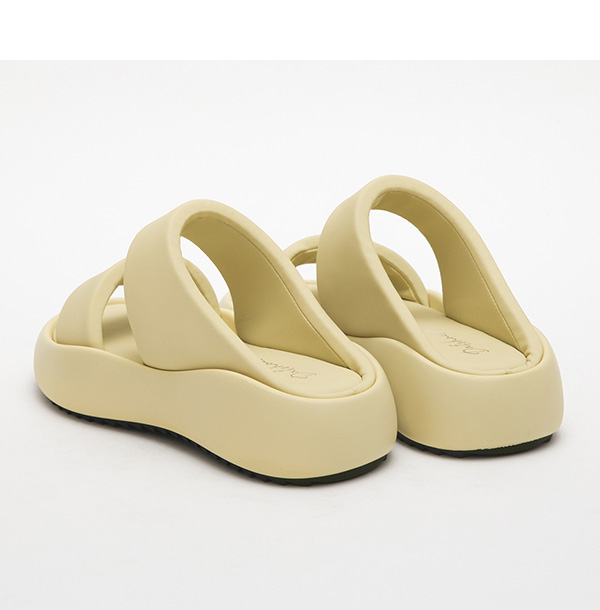 Soft Cushioned Sole Lightweight Sandals Yellow
