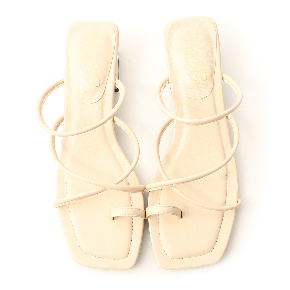 Square Toe Strappy Toe Loop Sandals French Vanilla White