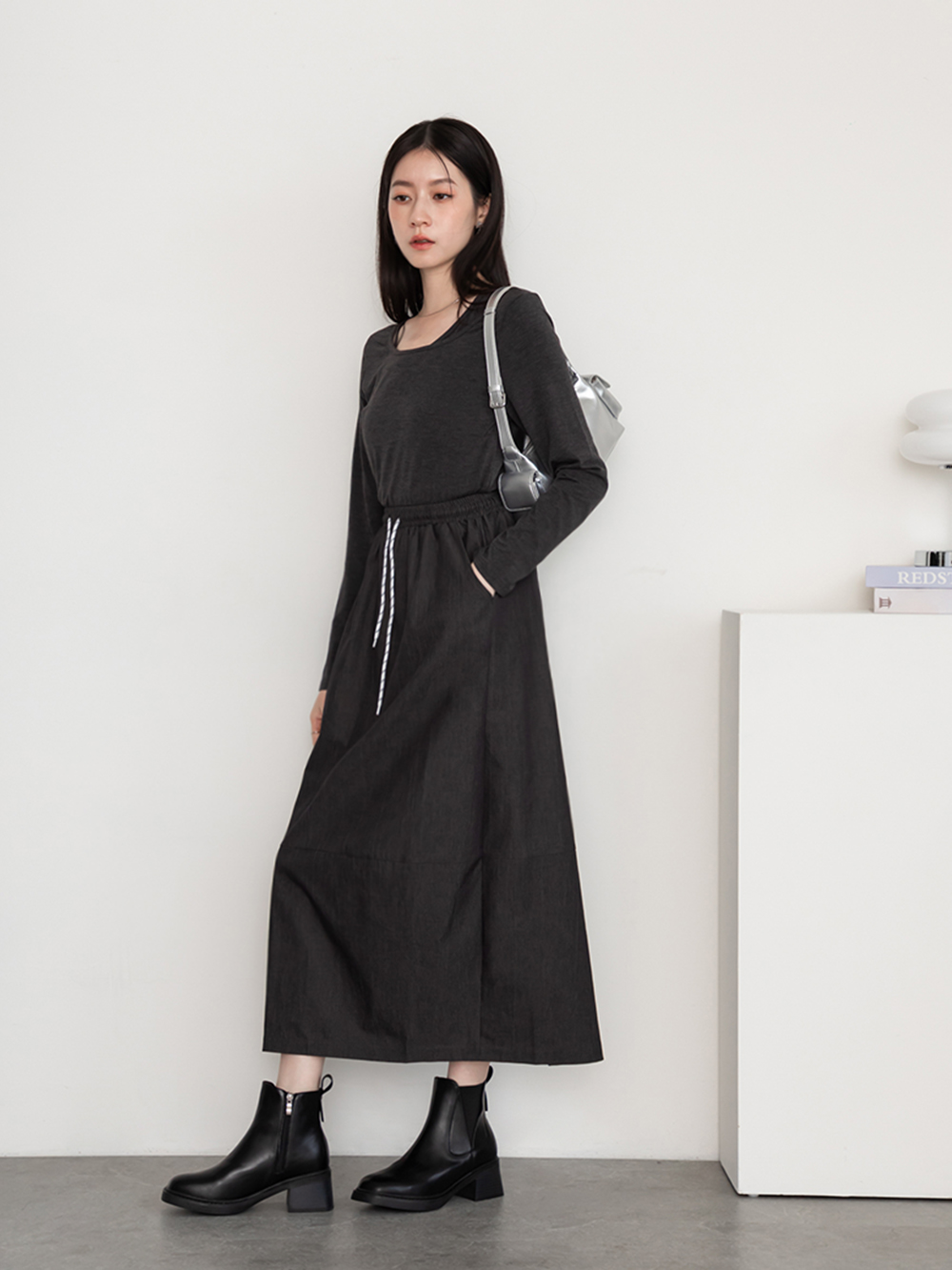 時髦指標方頭木紋跟切爾西短靴 黑