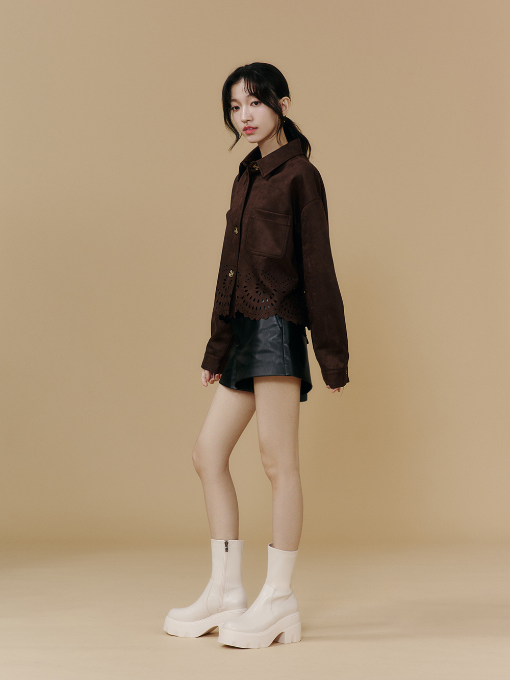 演唱會必備9.5cm輕量厚底瘦瘦短靴 米白色