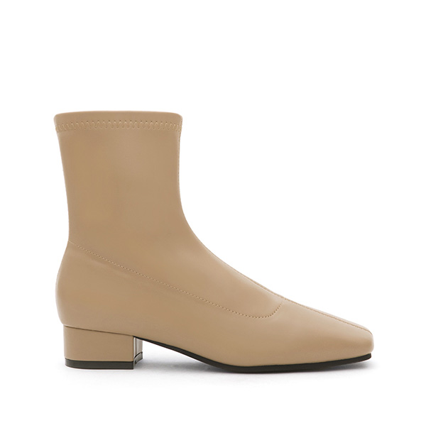 Stradivarius Seam Front Square-Toe Low-Heel Slim Boots Beige