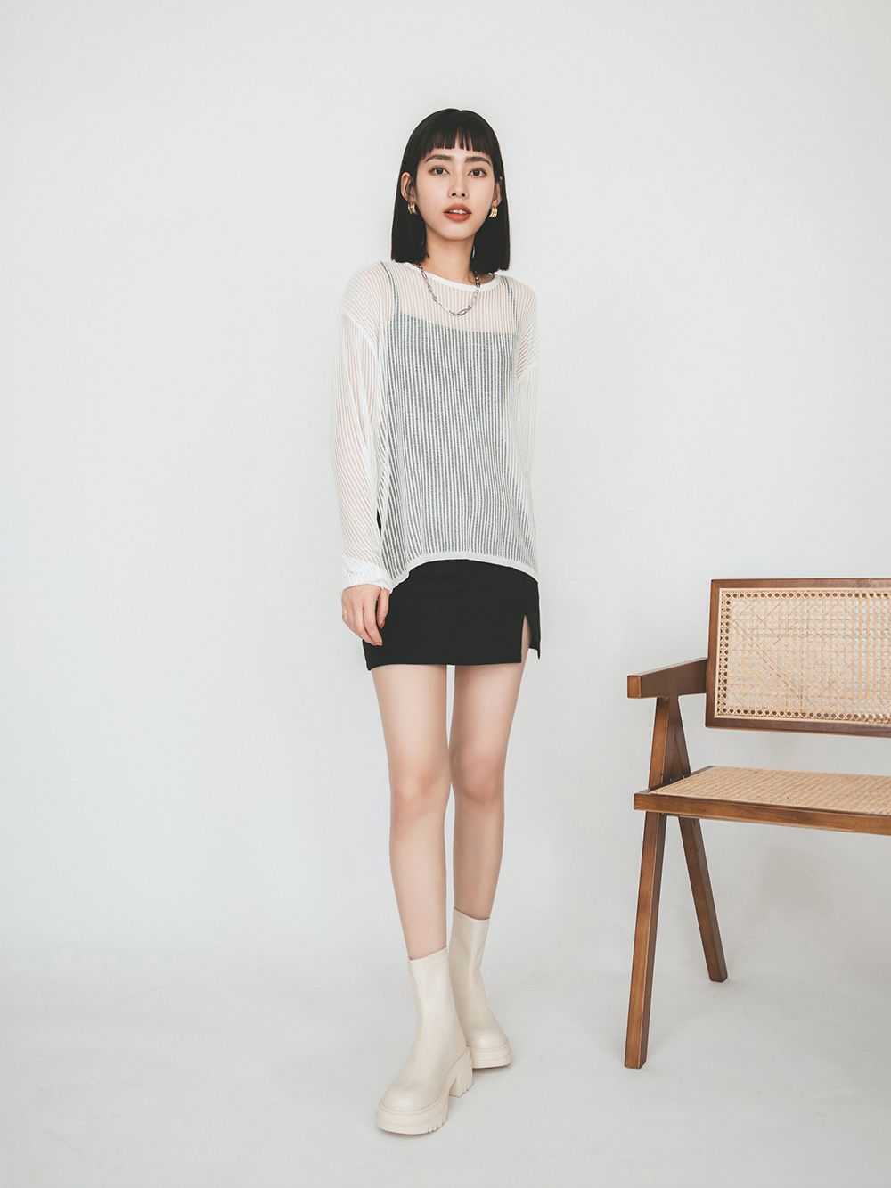 心動瞬間．加厚鬆糕底瘦瘦短靴 香草米白