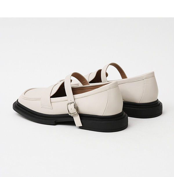 Square Heell Loafers Mary Jane Shoes Vanilla
