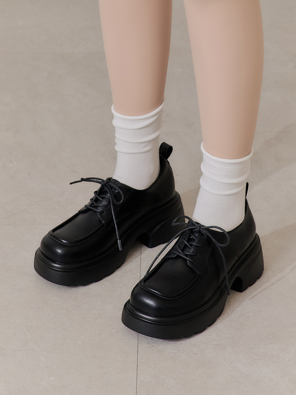 老錢假期輕量底綁帶德比鞋 黑