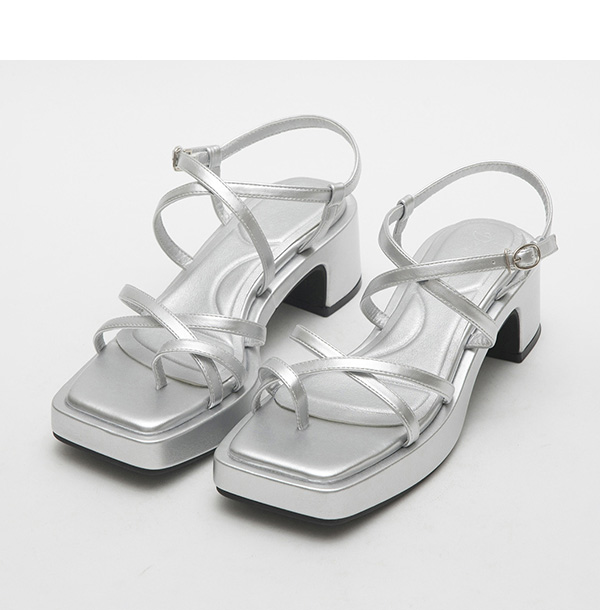 Multilayered Thin Strap Mid-Heel Sandals 霧銀