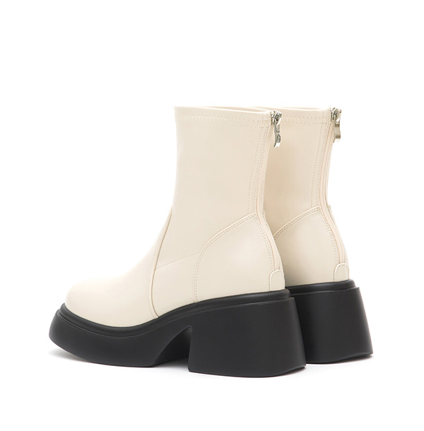 Lightweight Thick Sole Slimming Boots Vanilla