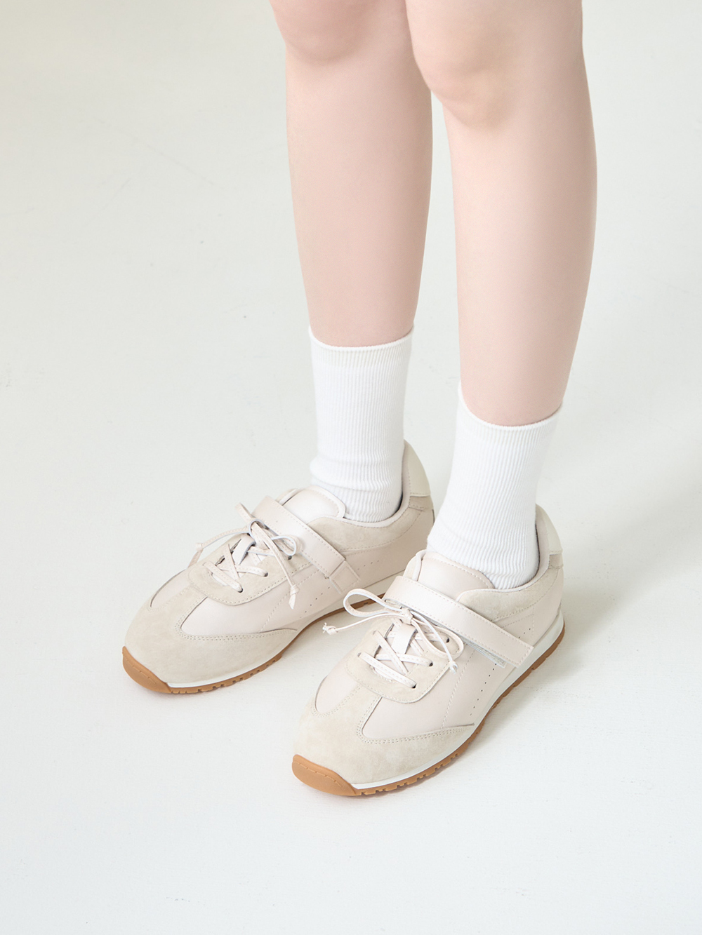 粉彩系列OK繃貼真皮休閒鞋 米白色
