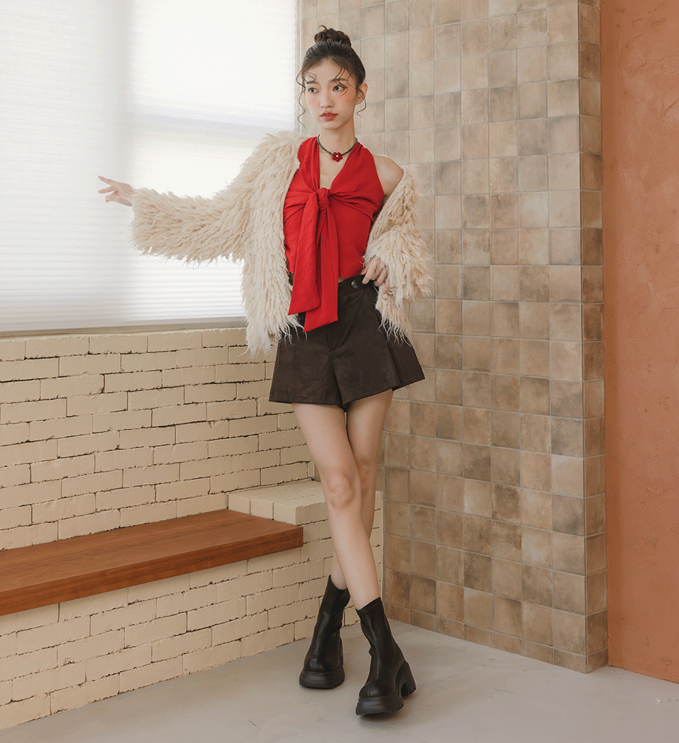 D+AF 瘦腿密碼輕量厚底瘦瘦短靴穿搭示範，顯瘦修腿、輕量好走，冬天與農曆新年走春必備的百搭短靴款式，誰穿誰顯瘦，好穿一直穿，現在就入手。