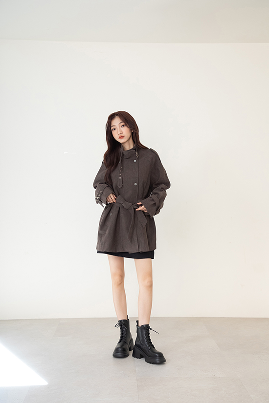 LISA同款增高馬汀短靴、女團輕量厚底靴、顯瘦短靴穿搭推薦