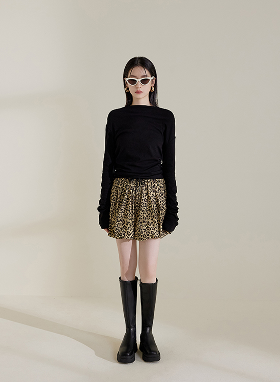 長靴穿搭推薦 D+AF 完美進化．增高厚底方糖瘦瘦長靴 美腿瘦瘦靴 瘦腿神器長靴 女鞋流行趨勢