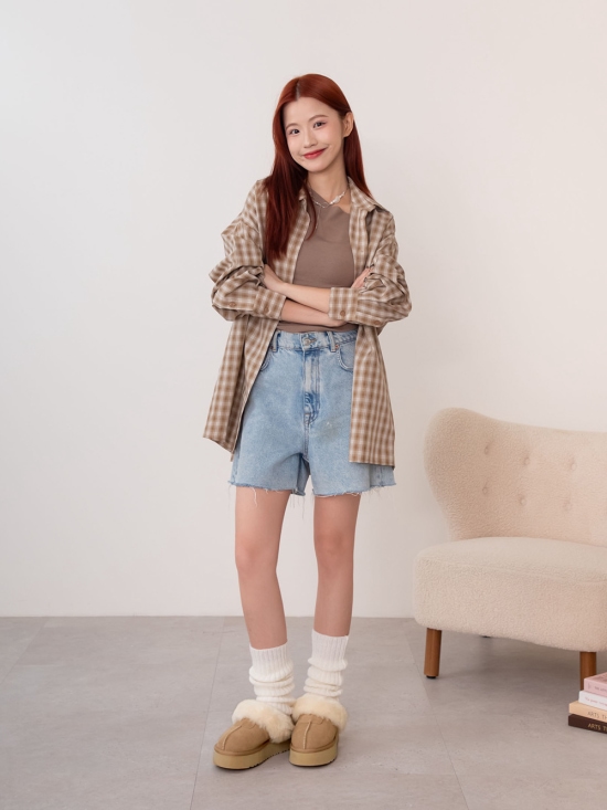 出國旅遊雪靴穿搭推薦 D+AF 雪地精靈．真皮羊毛厚底雪靴拖鞋 保暖神器 女鞋流行趨勢 