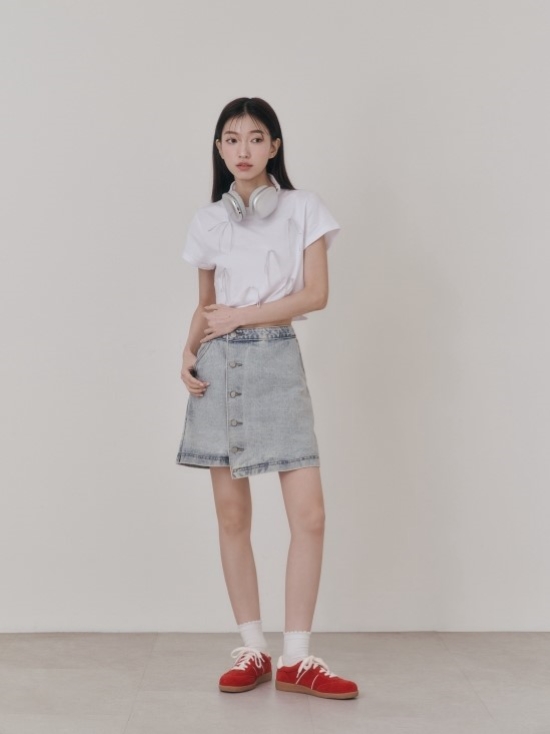 休閒鞋穿搭推薦 D+AF 雙色鞋帶真皮復古德訓鞋 德訓鞋 休閒鞋 女鞋流行趨勢