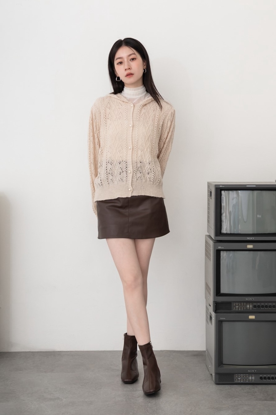 走春美鞋特輯人氣指標中車線方頭低跟瘦瘦靴 美腿瘦瘦靴 穿搭示範