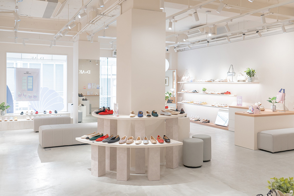 D+AF 南西旗艦門市