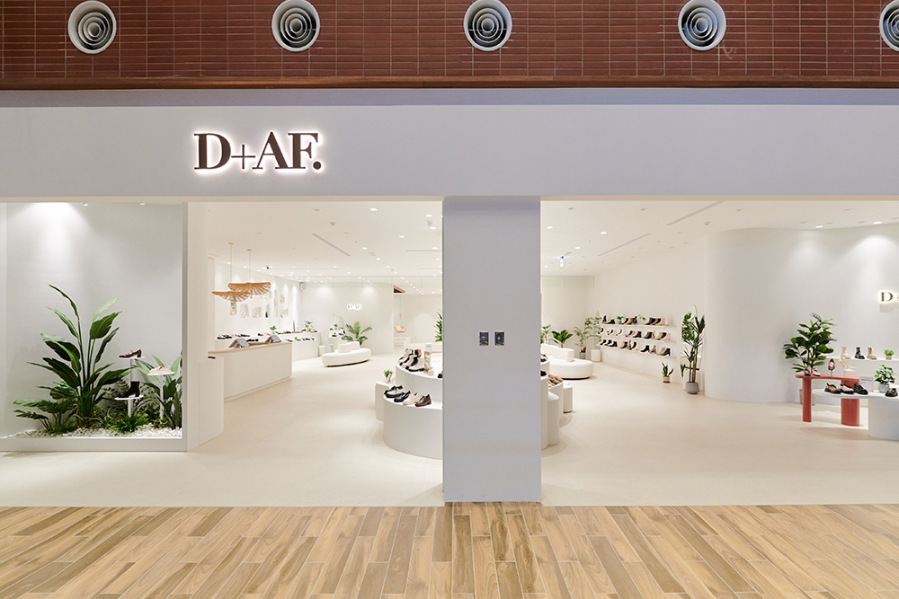 D+AF Taichung LaLaport Store