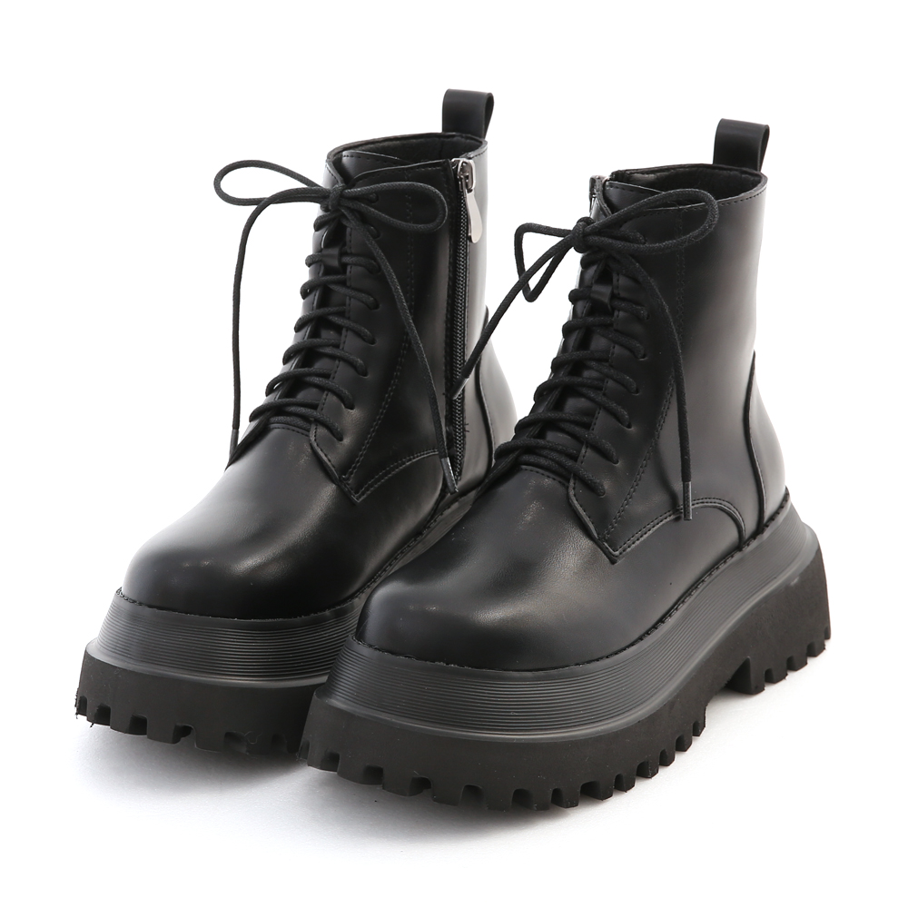 Lightweight Lace-up Boots With Contrast Platform Black