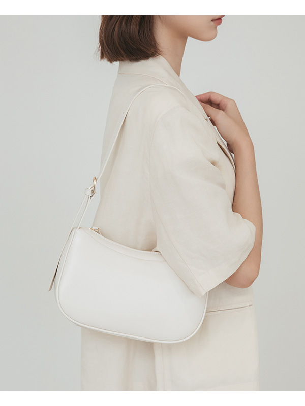 Minimalist Underarm Bag Beige