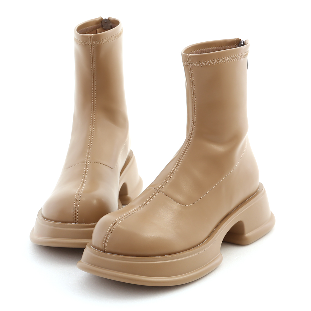 Lightweight Thick Sole Slimming Plain Boots Beige