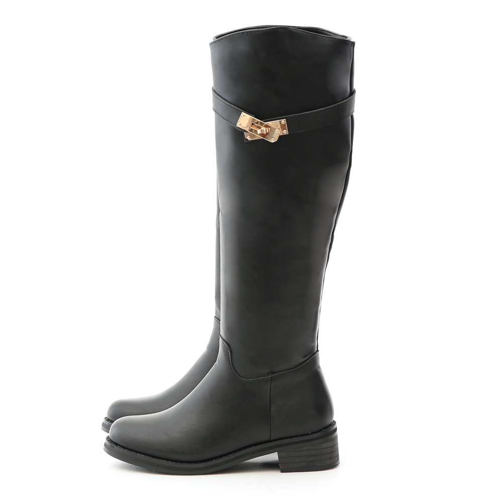 shark lock boots