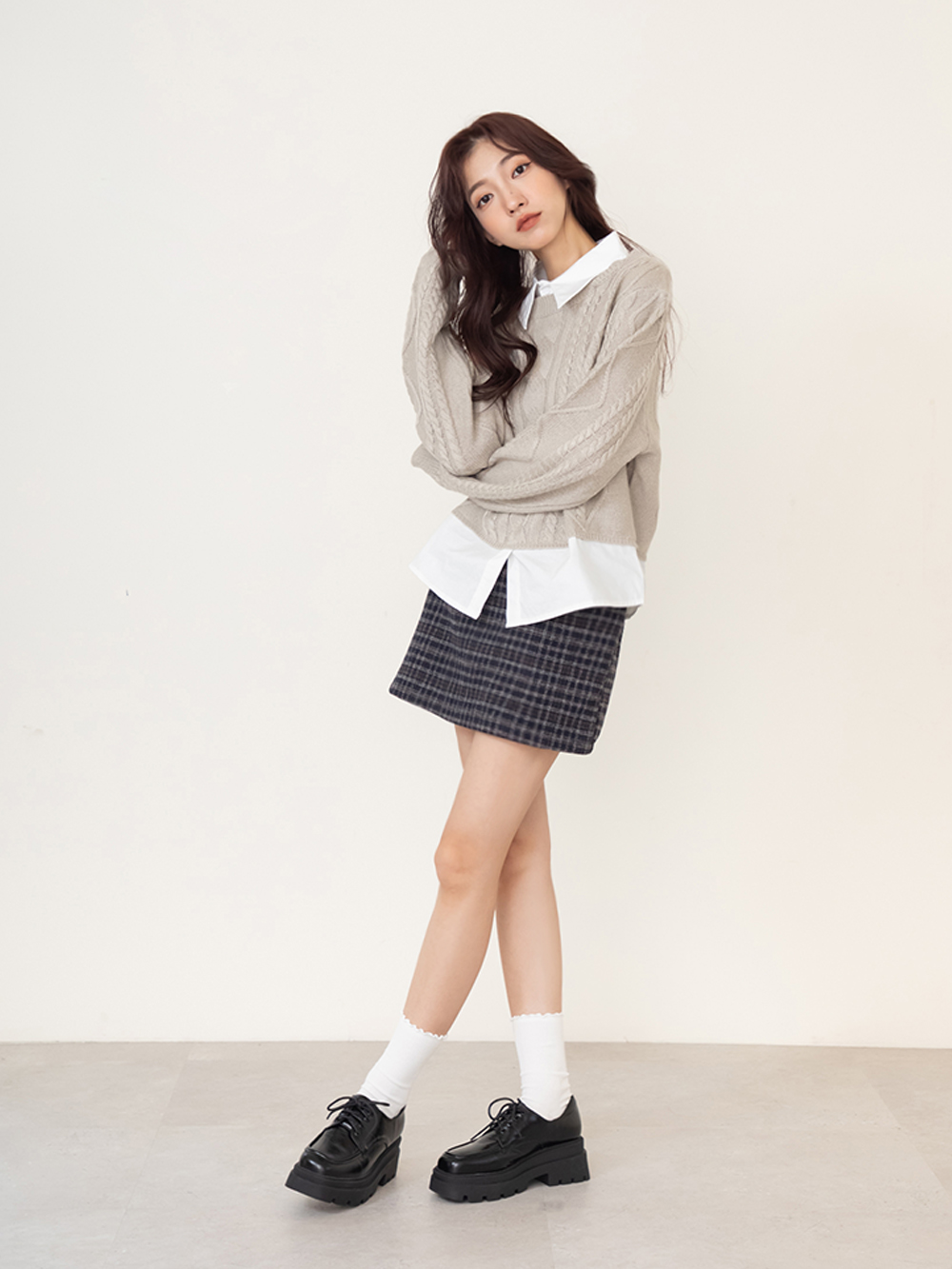 霸總風格方頭厚底鋸齒德比鞋 黑色