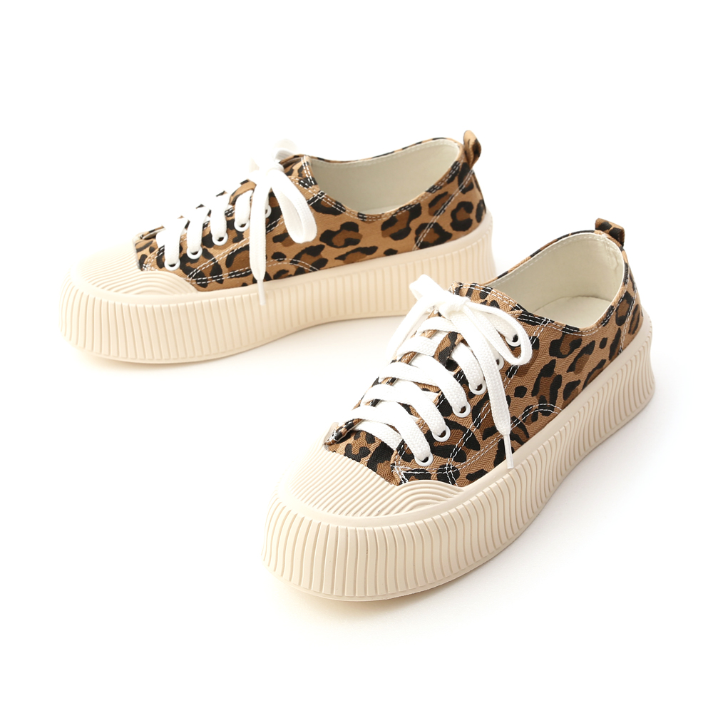 Thick Sole Canvas Sneakers Leopard print