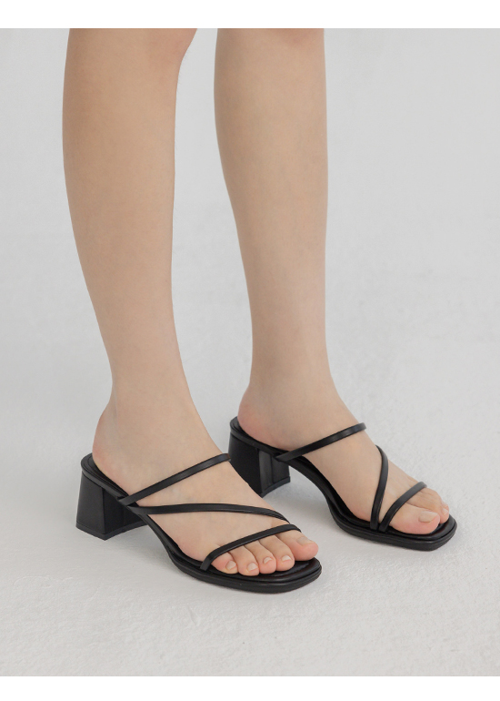 Z-Strap Cushioned Mid-Heel Sandals Black