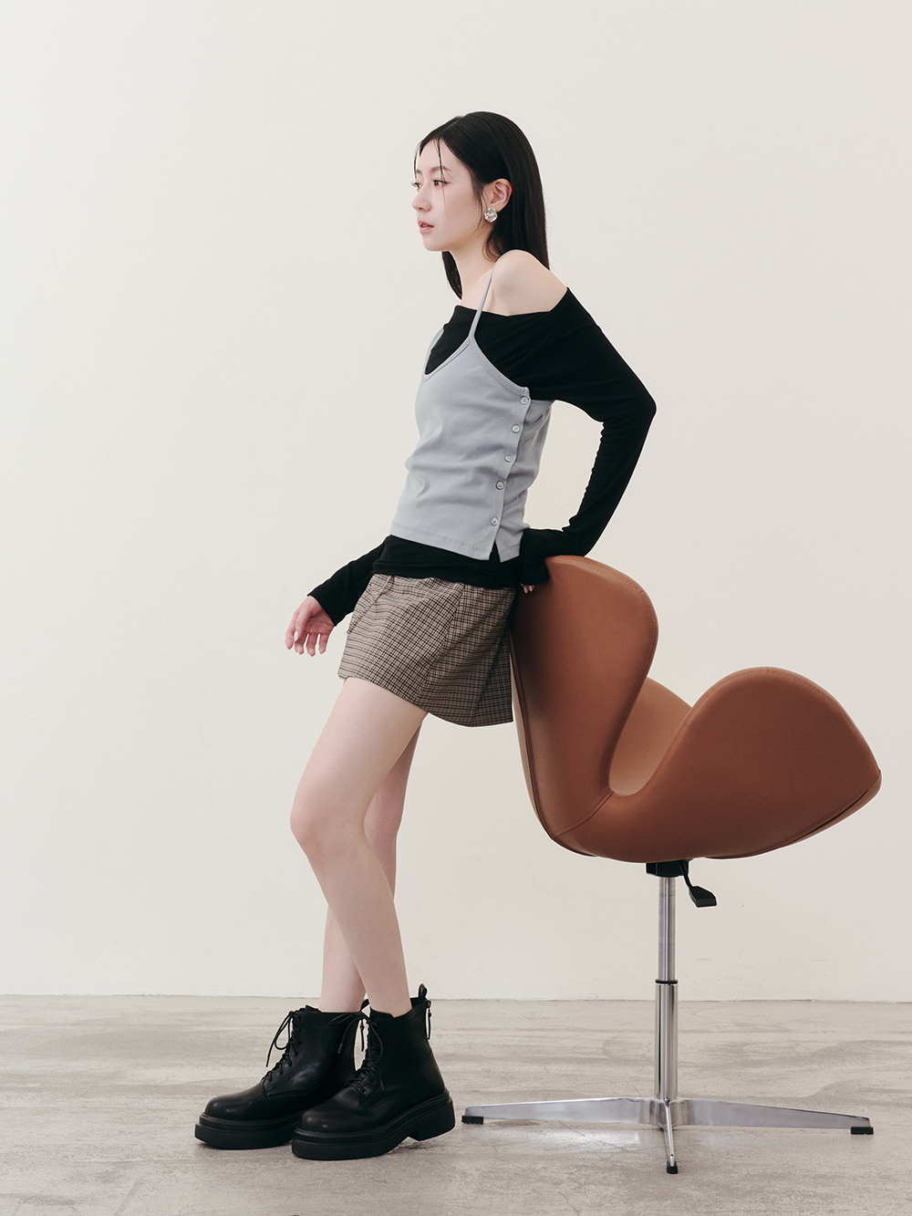 偶像學園輕量厚底綁帶短靴 黑色