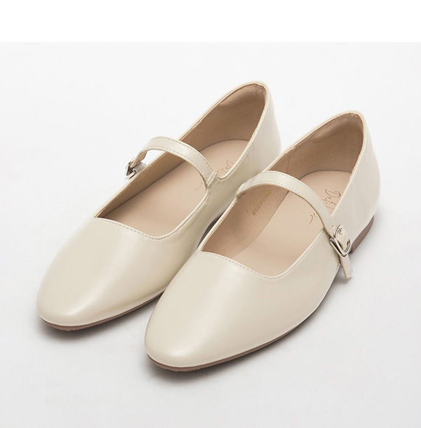 Pointed Toe Flat Strappy Mary Jane Shoes Ivory