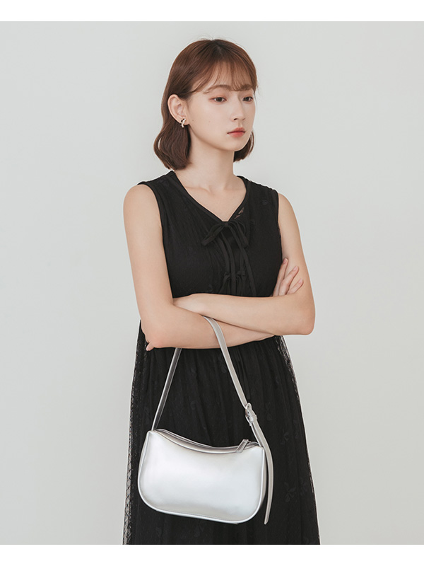 Minimalist Underarm Bag Silver