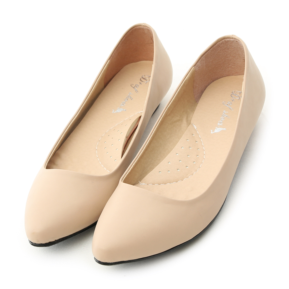 MIT Low Heel Pointed Toe Pumps Almond