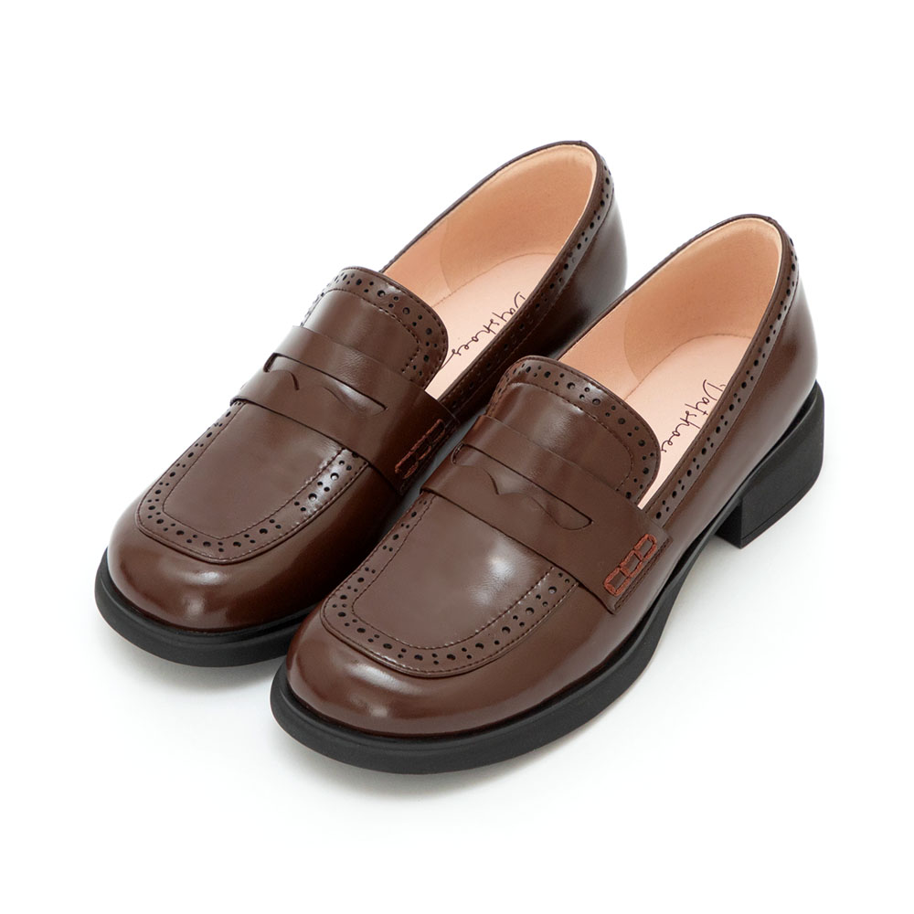 【真皮系列】親膚空氣棉英倫雕花樂福鞋 棕色