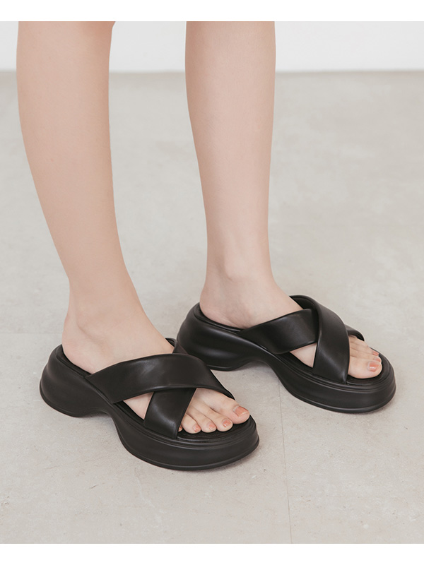 Comfort Cross Wide Strap Thick Sole Slippers Black