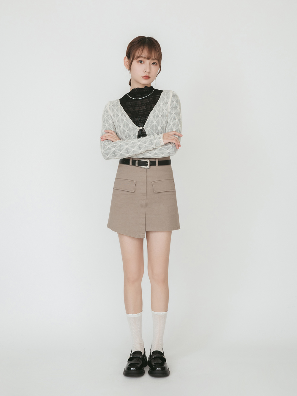 低調貴族．小錢幣扭結方頭樂福鞋 漆皮黑