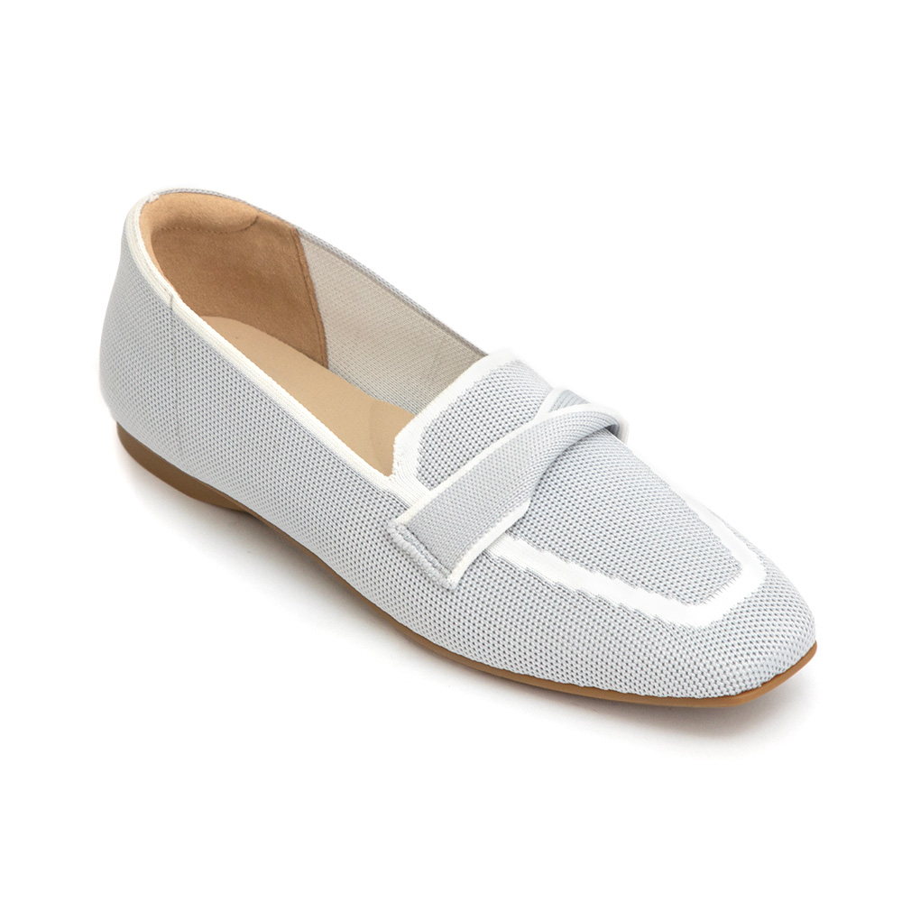 【3D零感雲織鞋】雙色拼接扭結方頭樂福鞋 象牙灰