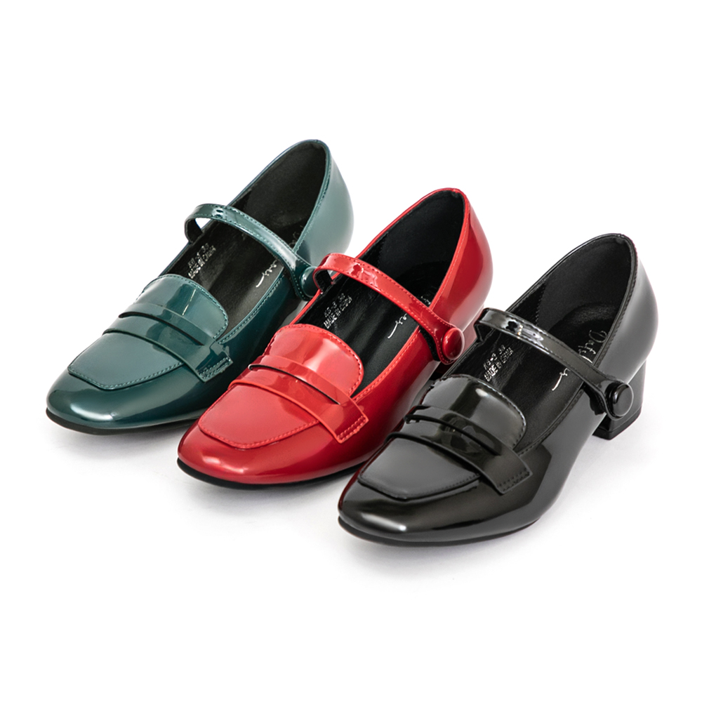 鎖定目光漆皮低跟樂福鞋 古典紅