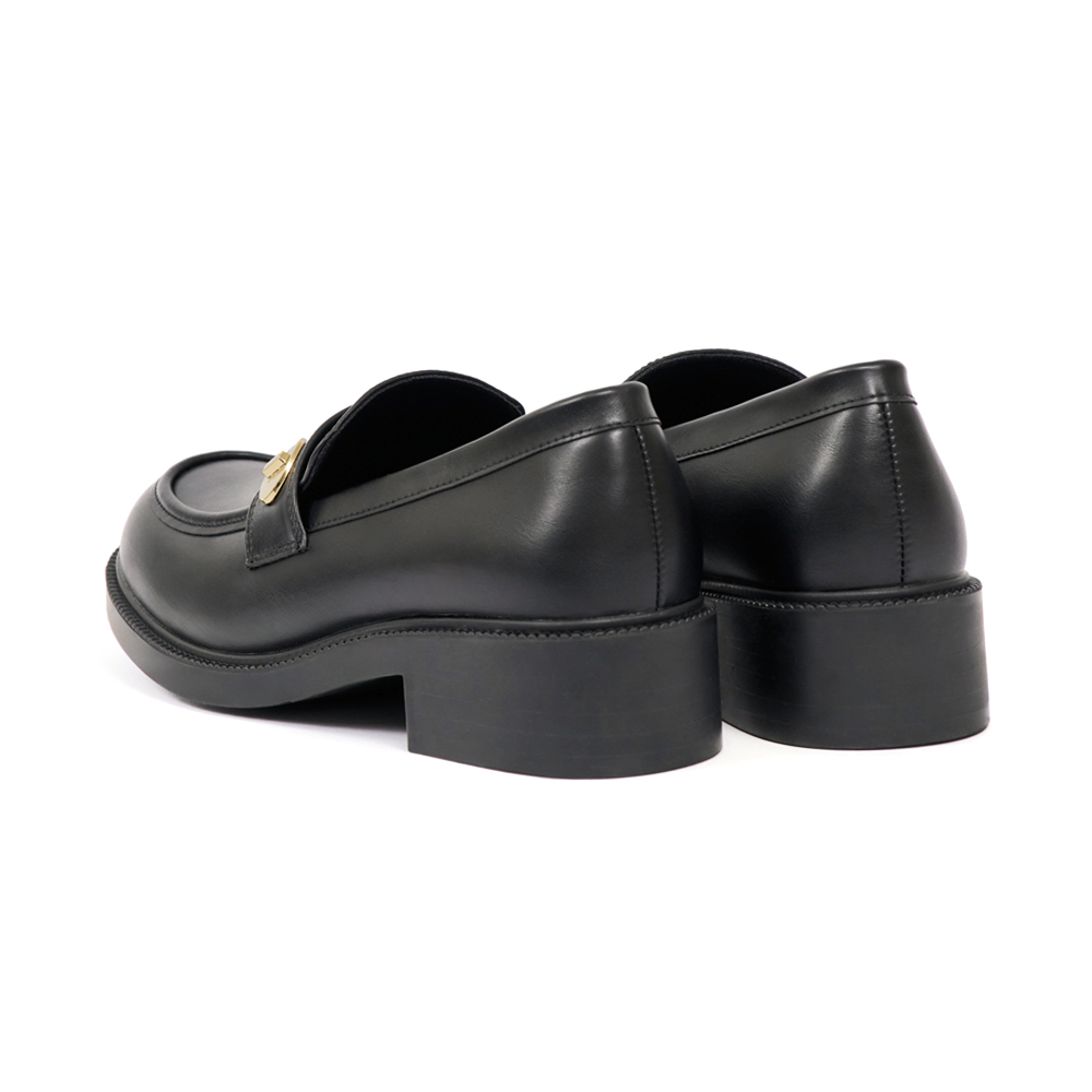 Gold Buckle Round-Toe Loafers Black