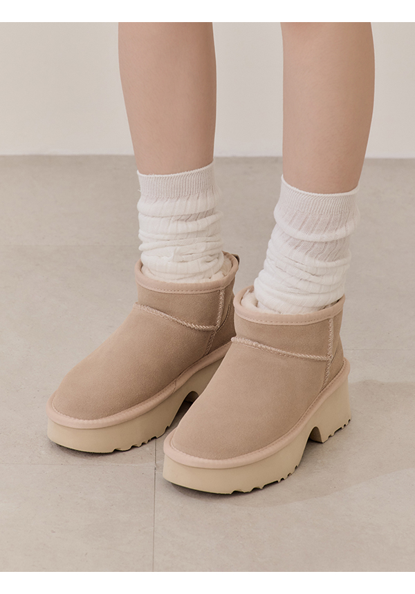 Cozy Platform Leather Winter Boots 沙色