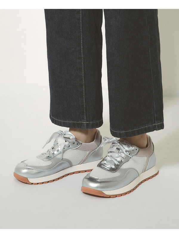 Leather-Spliced Casual Sneakers Silver