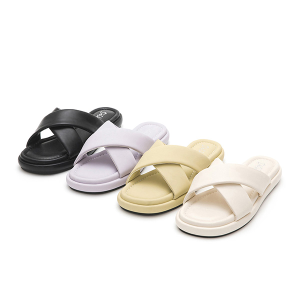 Comfy Candy Crossed Airsoft Slippers French Vanilla White