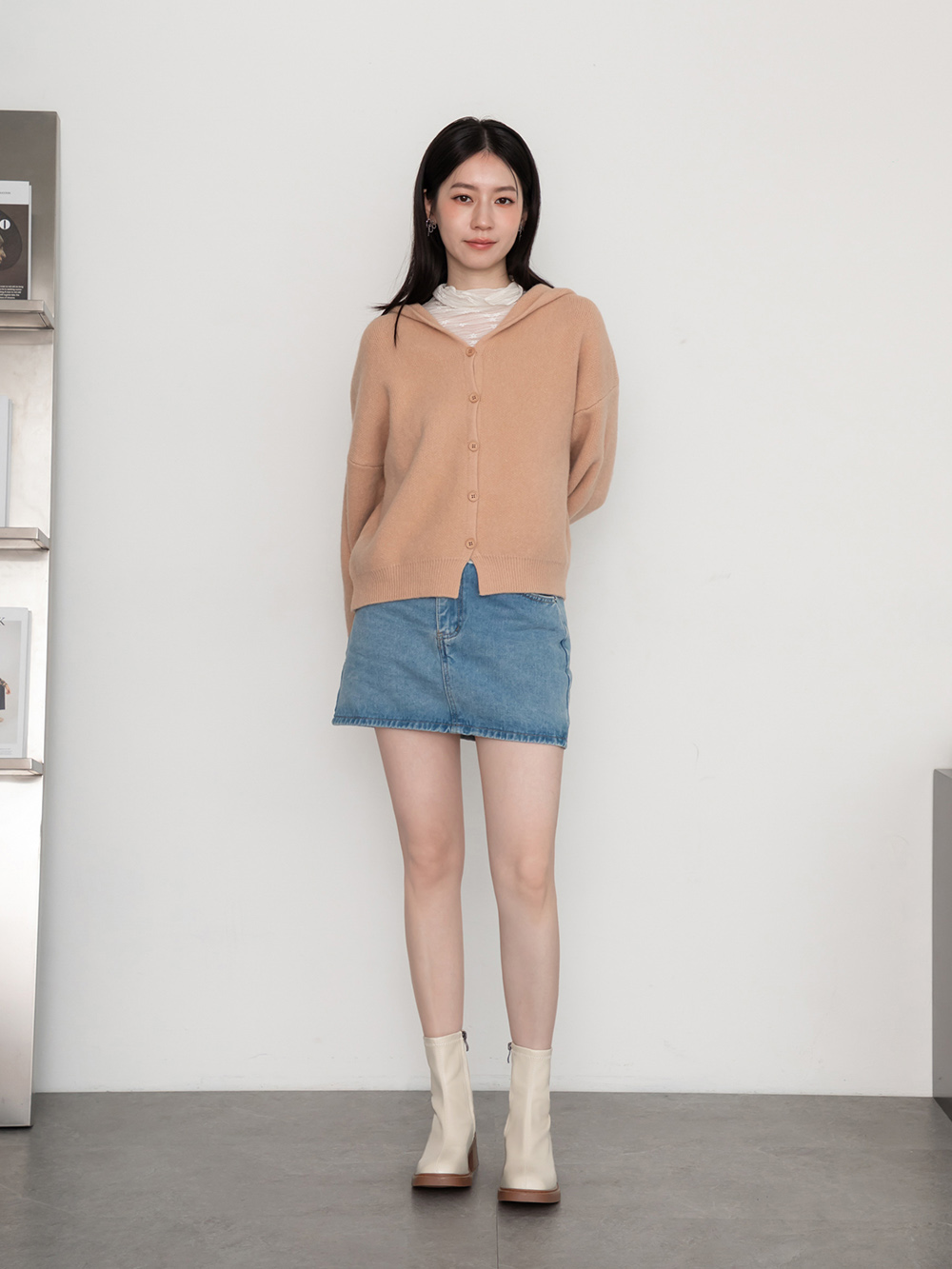 美拍風格方頭木紋跟瘦瘦靴 米白